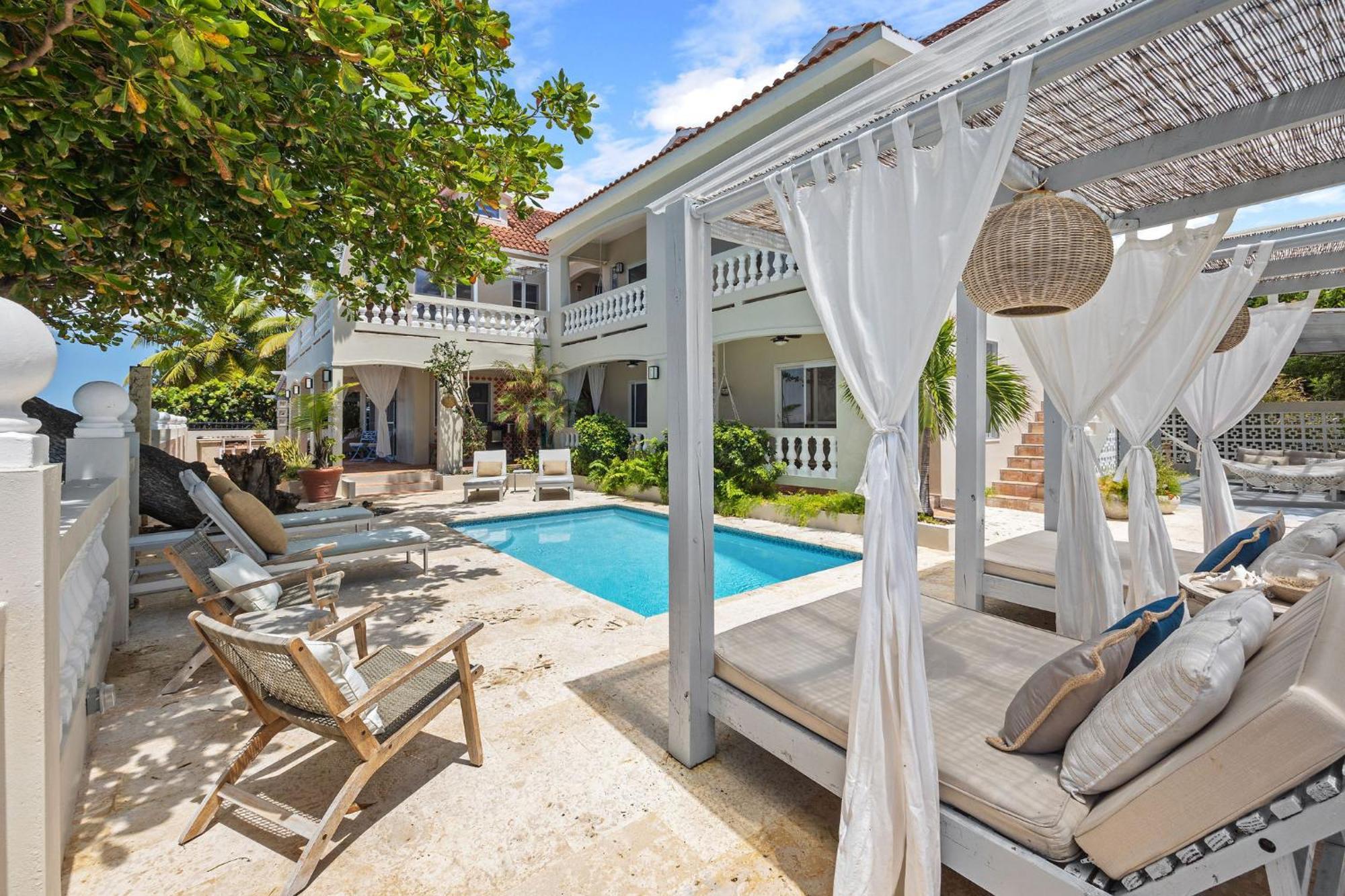 Tres Sirenas Beach Inn Rincon Exterior photo